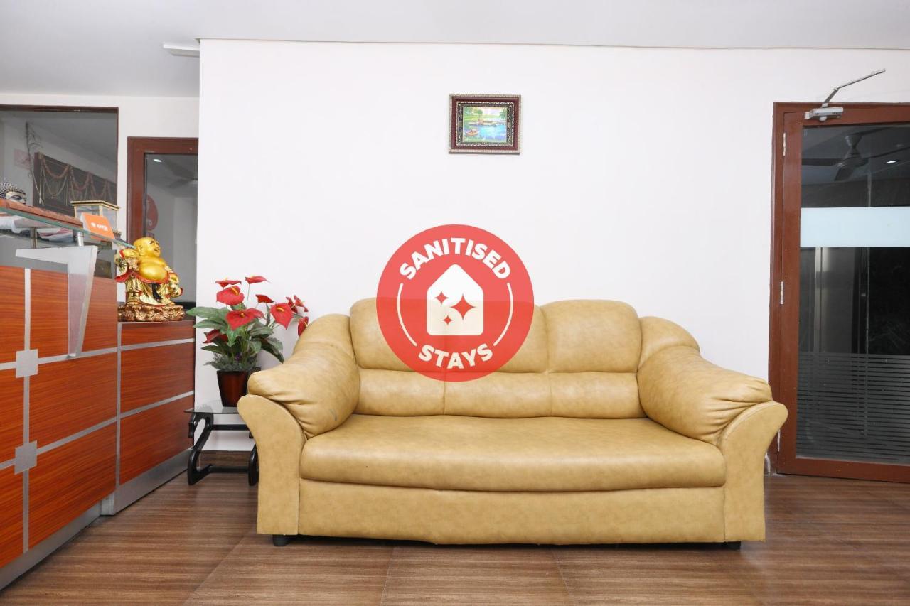 Oyo 1001 Palmtree Corporate Anna Nagar Hotel Ченай Екстериор снимка