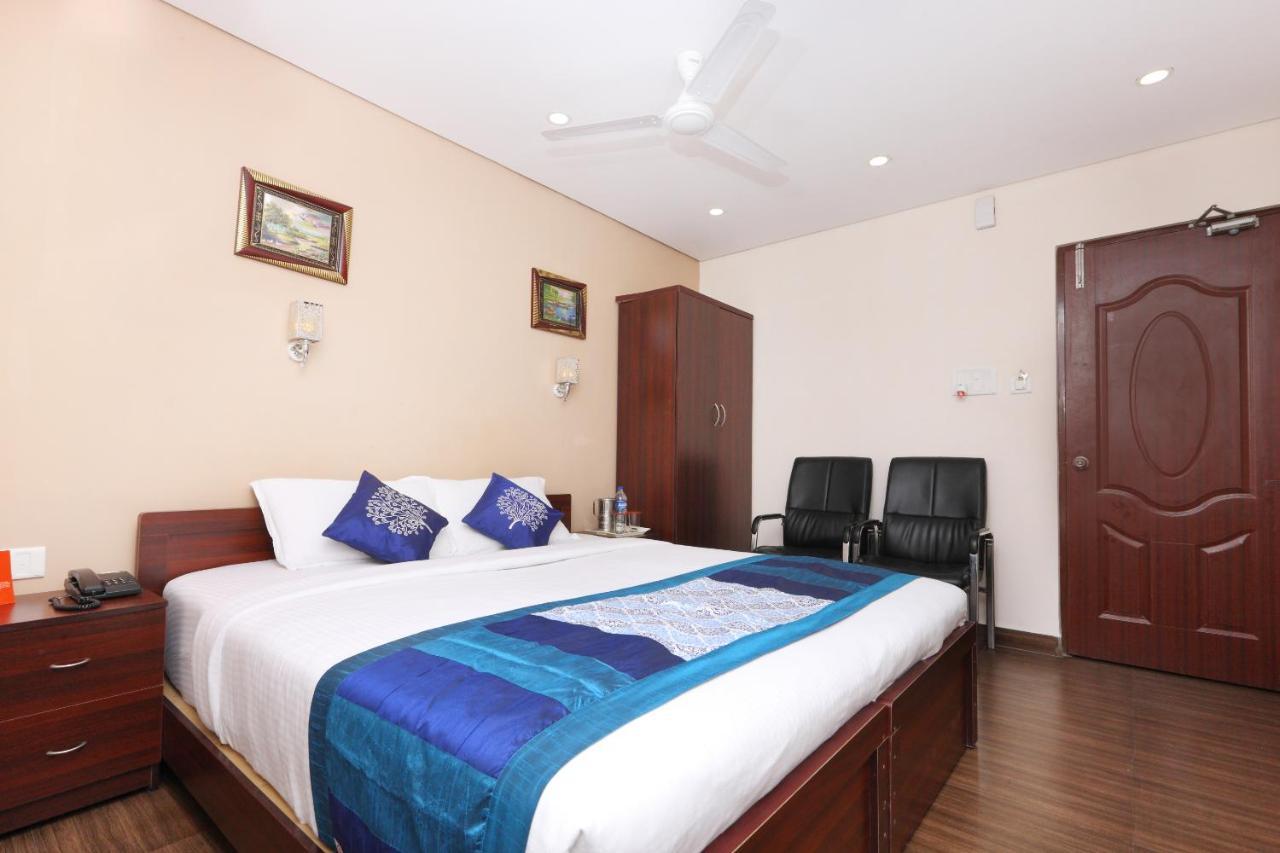 Oyo 1001 Palmtree Corporate Anna Nagar Hotel Ченай Екстериор снимка