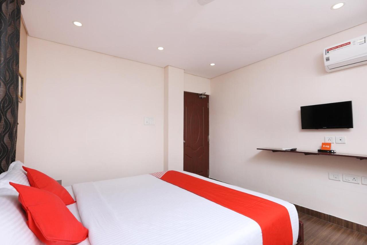 Oyo 1001 Palmtree Corporate Anna Nagar Hotel Ченай Екстериор снимка