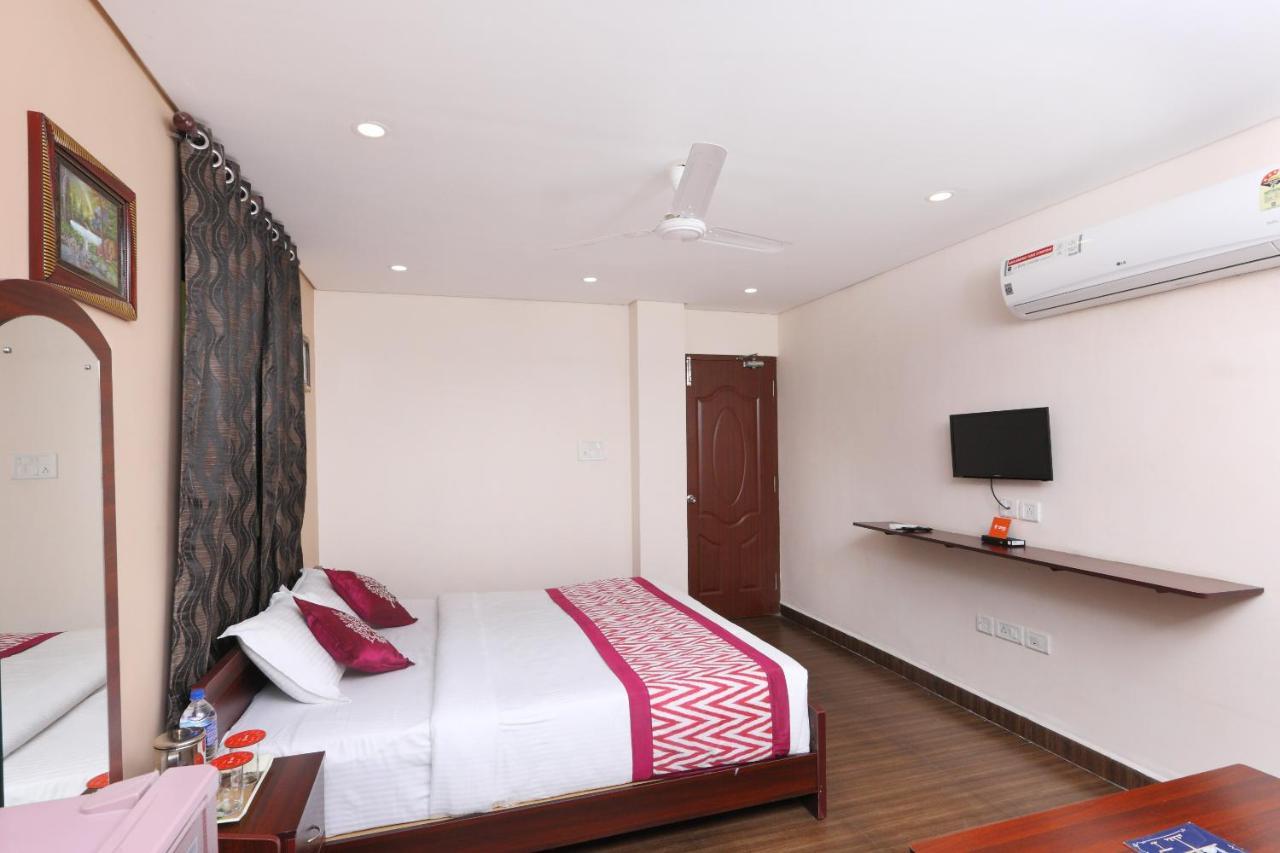 Oyo 1001 Palmtree Corporate Anna Nagar Hotel Ченай Екстериор снимка